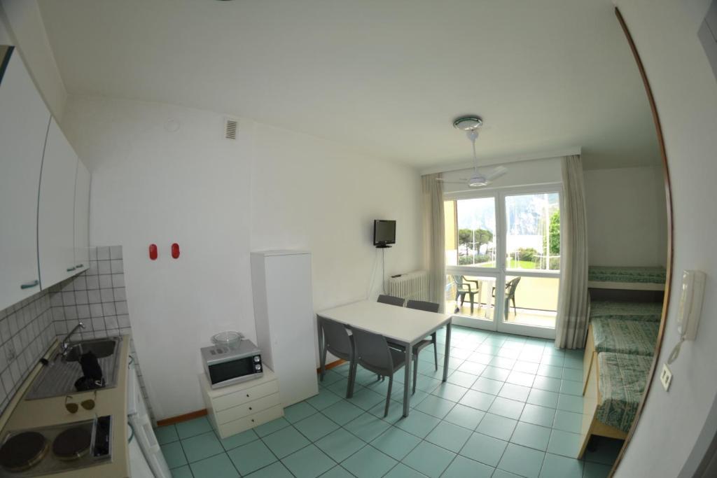Residence Ambra Riva del Garda Exterior foto
